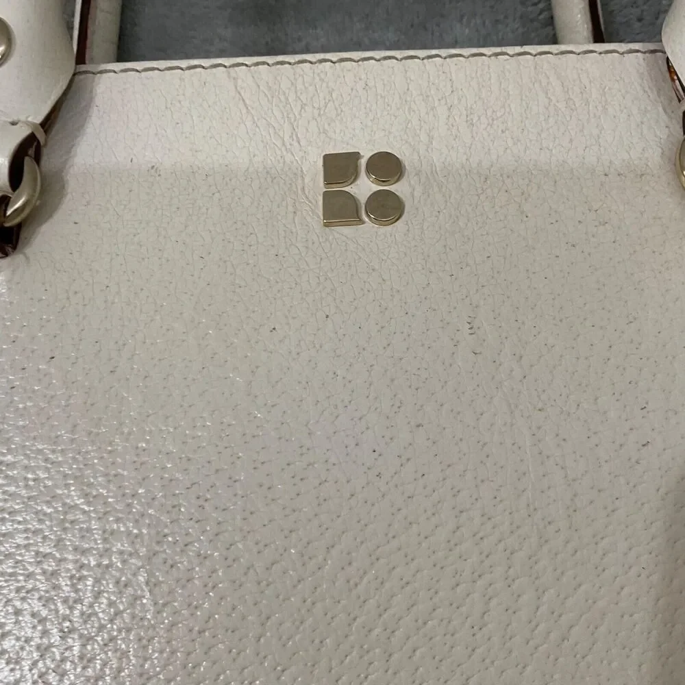 Kate Spade Leather Handbag/tote Ivory Triple compartment footed bag